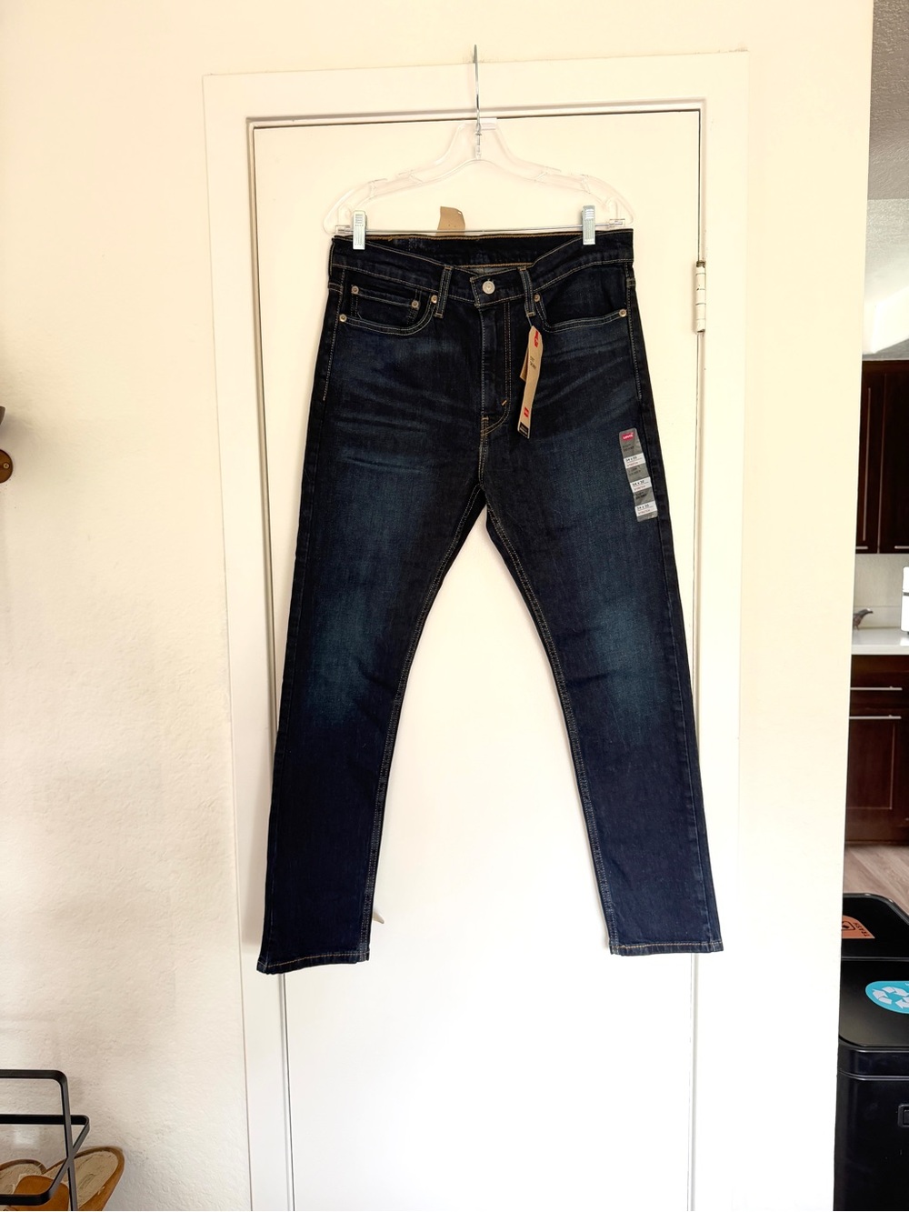 NWT Levi’s Men's Dark Wash Slim Straight Jeans - Classic Navy